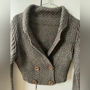 Cozy Grey Brown Cropped Knit Women's Cardigan - size M